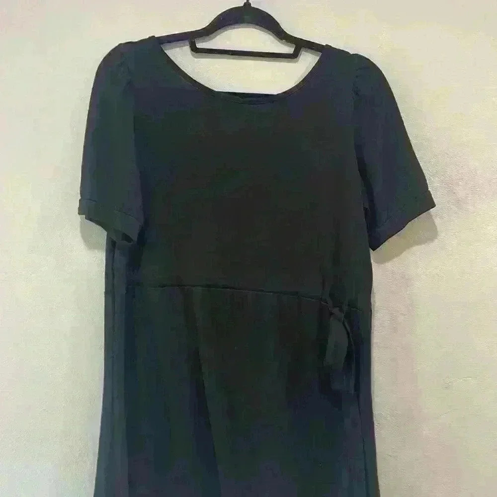 Black v neck dress with adjustable waist and slightly puffy sleeves size large - Picture 6 of 11
